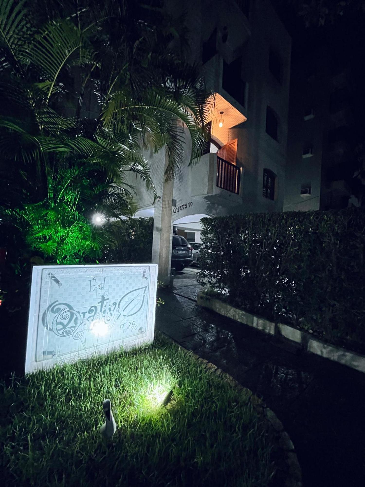 Apartamento Charmoso A 400Mts Da Praia Da Enseada Guarujá Extérieur photo